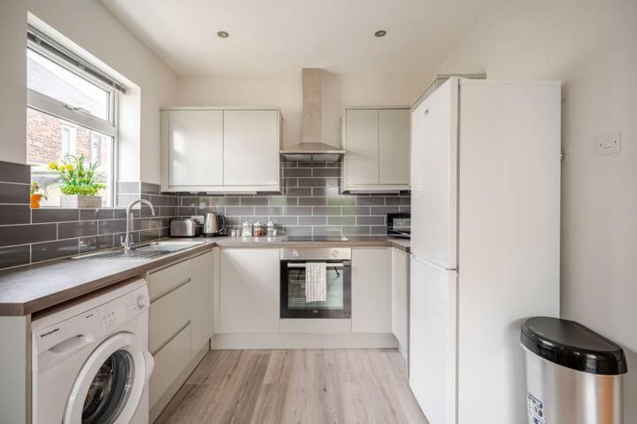 Ekaya Cozy Home Belfast Bagian luar foto